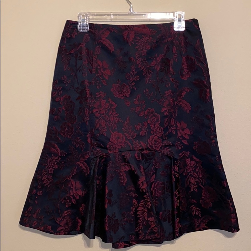 Ann Taylor Skirt, Size 6, Perfect Condition